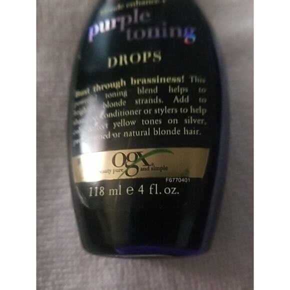 OGX Blonde Enhance Purple Toning Drops 4. fl oz - Picture 2 of 5